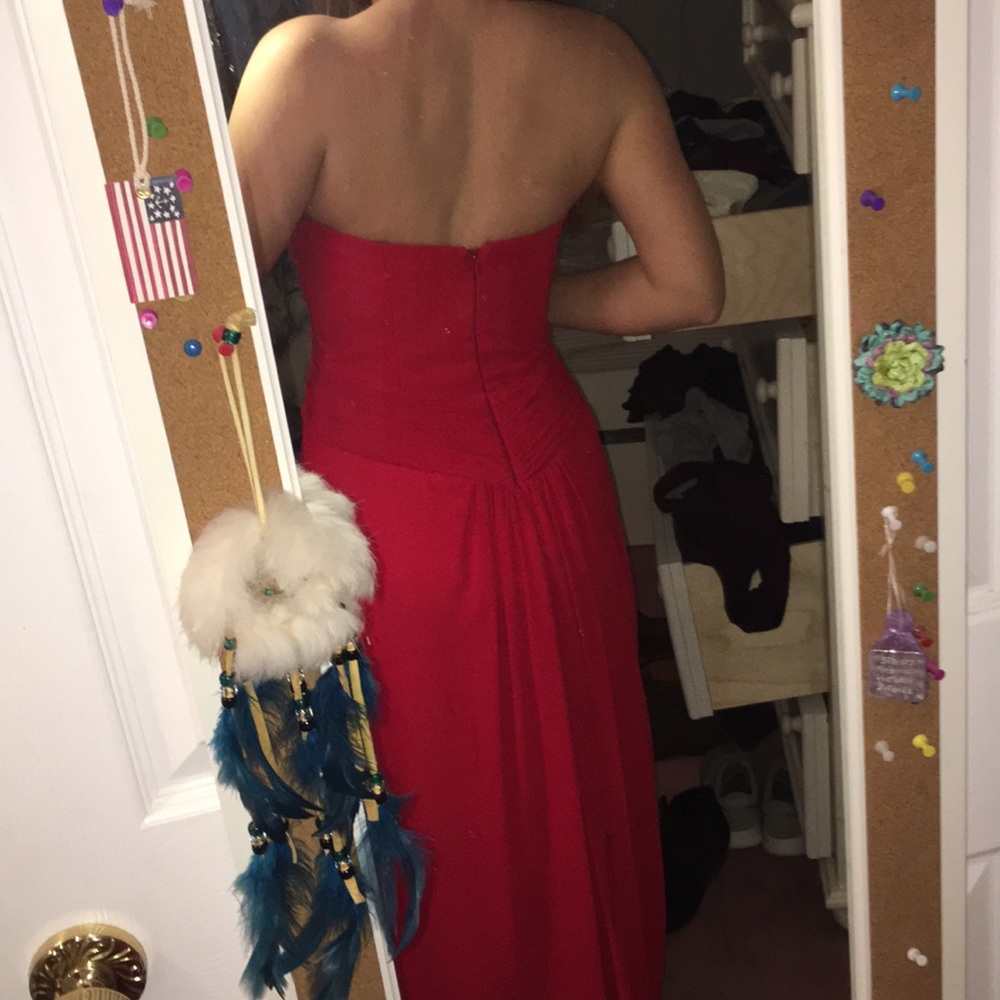 Red Prom dress - Picture 3 of 5